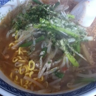 青海苔辛味噌拉麺